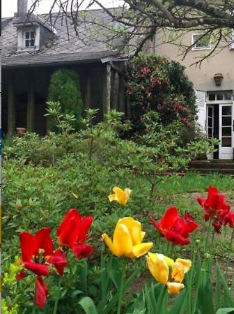 Отель Maison Lyre, Pompadour Arnac-Pompadour Экстерьер фото